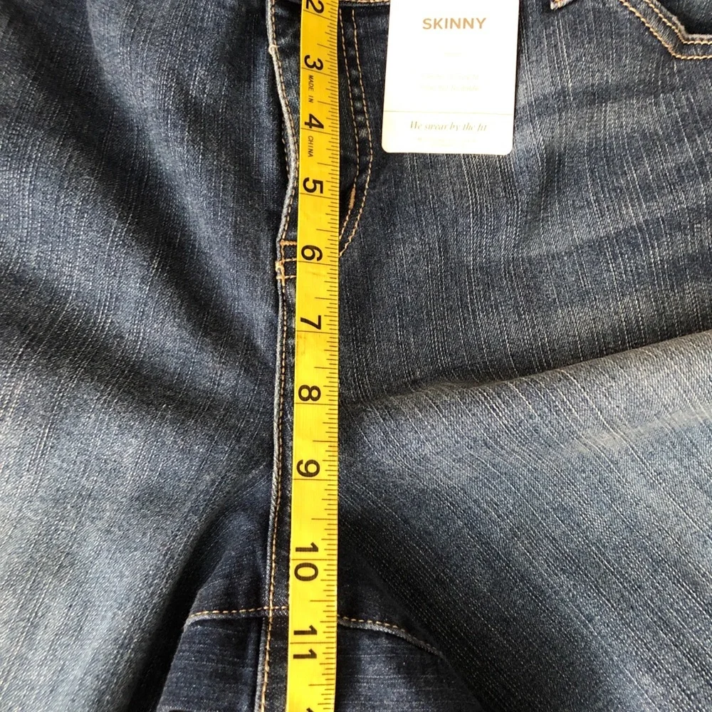 Torrid Jeans Womens 18 R Skinny Skyline Stretch Blue Jeans Comfort Med Dark Wash - Picture 8 of 11